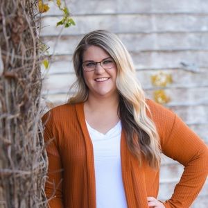 Meet your Posher, Jennifer